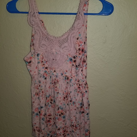 Tank - Picture 2 of 2